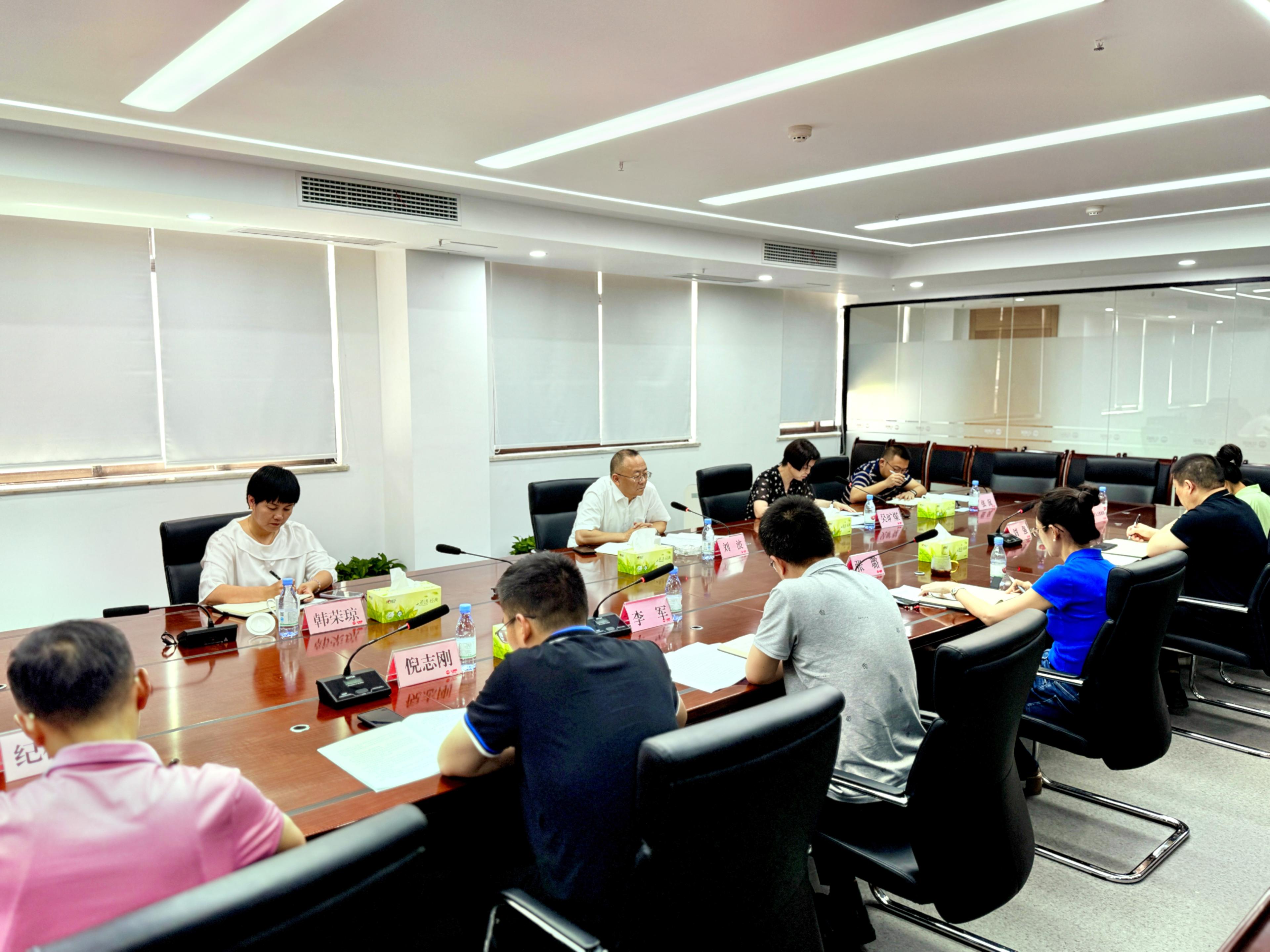 市農(nóng)投集團黨委書記、董事長劉波調(diào)研督導(dǎo)凱欣糧油、中墾牧乳業(yè)全面從嚴治黨工作
